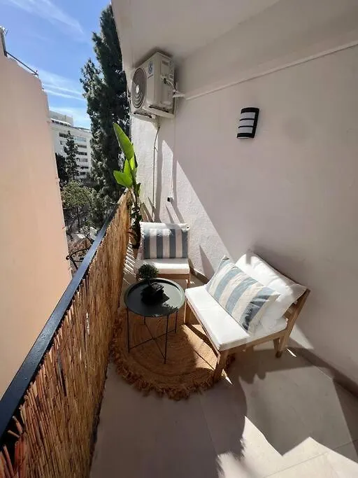 Apartamento En El Fuerte Centro Al Lado De La Playa Μαρμπέλλα 0*,  Ισπανία