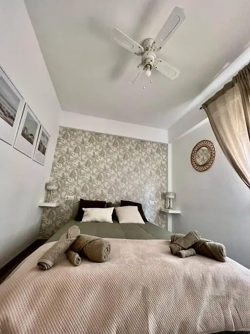Apartamento En El Fuerte Centro Al Lado De La Playa Μαρμπέλλα
